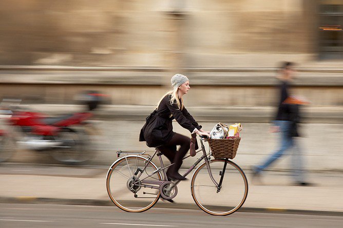 Vendet europiane ku paguhesh për të shkuar në punë me biçikletë 